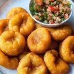 Sopaipillas – frittiertes Kürbisbrot aus Chile First Image First Image