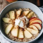 Apfel und Zimt Porridge – Genial einfach & gesund First Image First Image