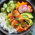 Einfaches Rezept für eine aromatische Lachs Reis Bowl First Image First Image