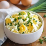 Leichter Eiersalat mit Joghurt – frisch, gesund und unglaublich cremig First Image